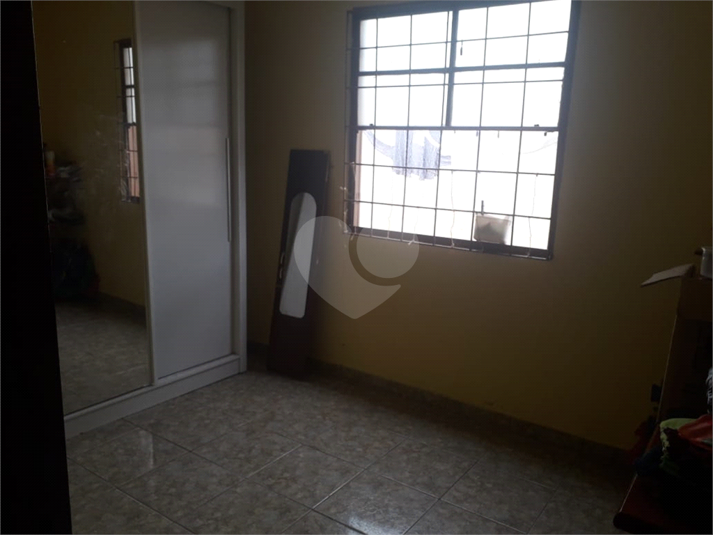 Casa à venda com 3 quartos, 232m² - Foto 13