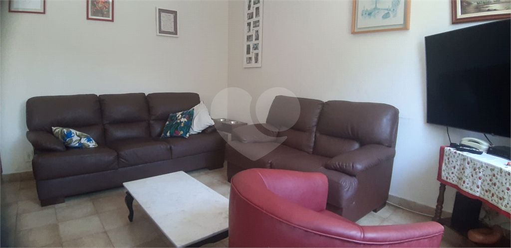 Casa  com 3 dormitórios para venda em  Santa Teresinha - SP