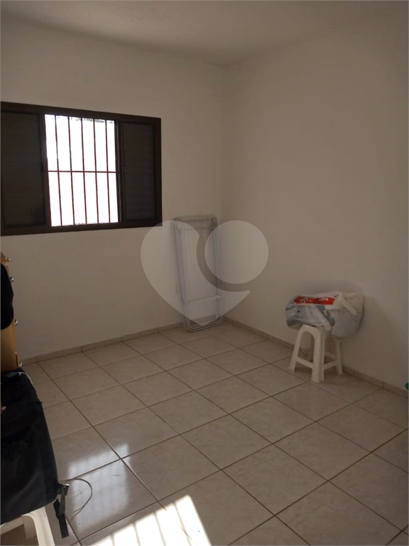 Casa à venda com 3 quartos, 96m² - Foto 4