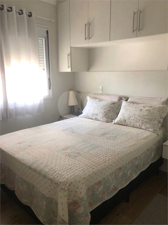 Apartamento à venda com 2 quartos, 63m² - Foto 17