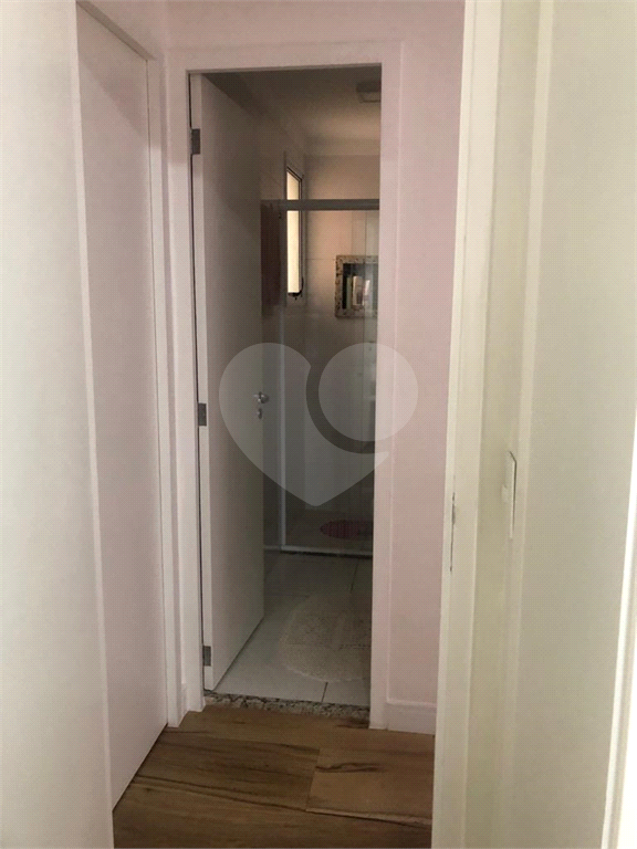 Apartamento à venda com 2 quartos, 63m² - Foto 10