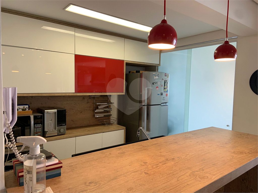 Apartamento para venda com locação compra para investimento na Vila Andrade de Porteira Fechada!