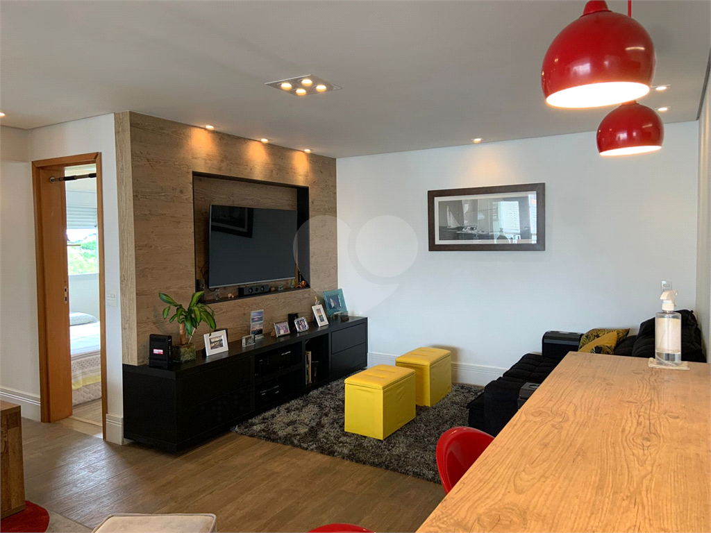Apartamento para venda com locação compra para investimento na Vila Andrade de Porteira Fechada!