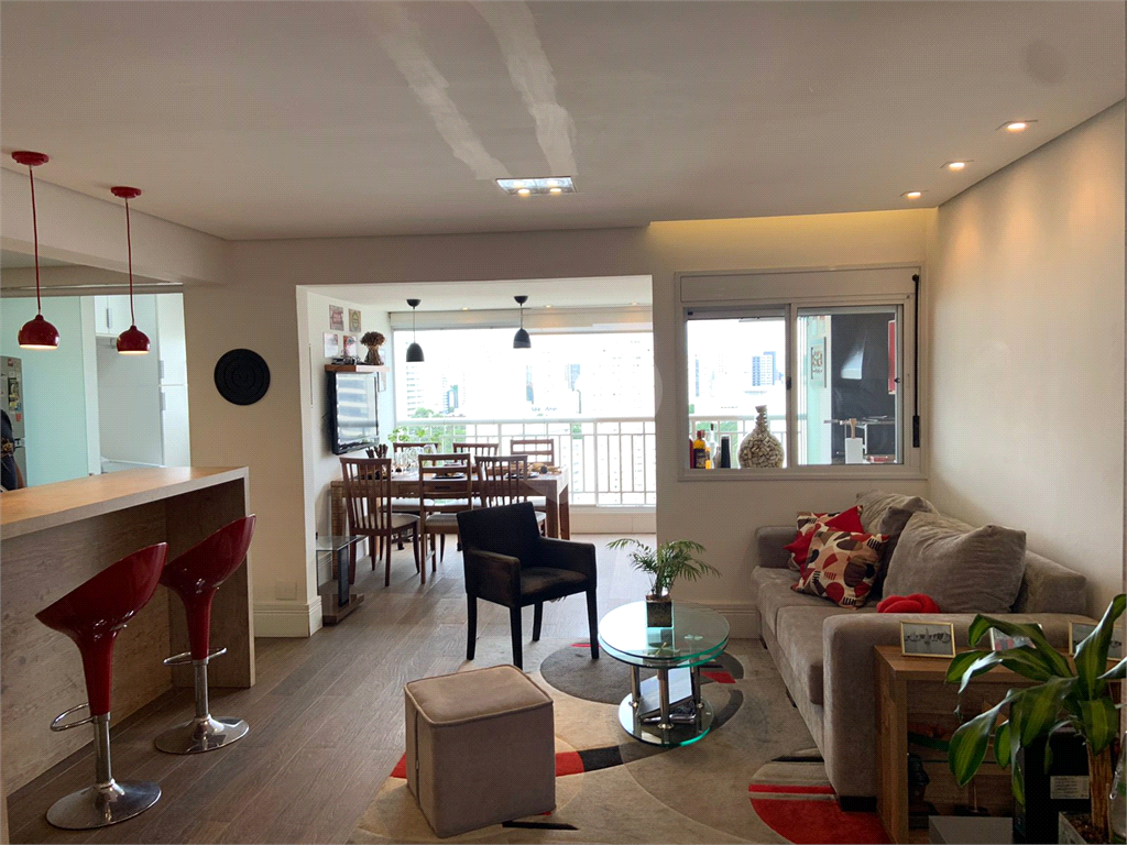 Apartamento para venda com locação compra para investimento na Vila Andrade de Porteira Fechada!
