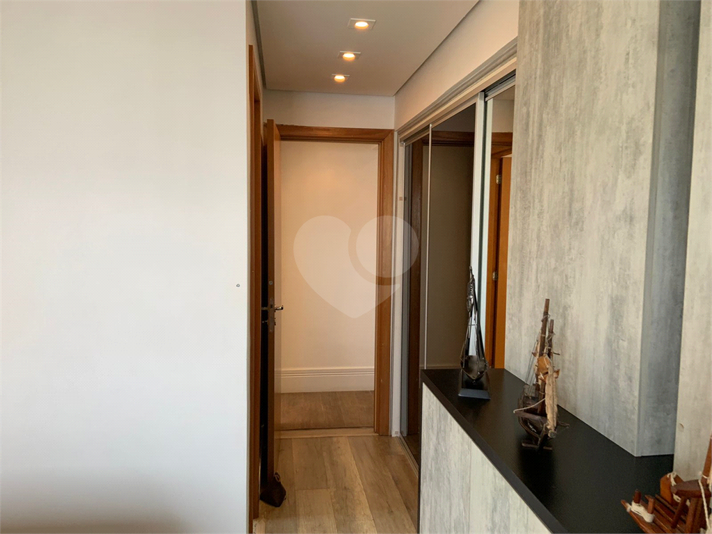 Apartamento para venda com locação compra para investimento na Vila Andrade de Porteira Fechada!