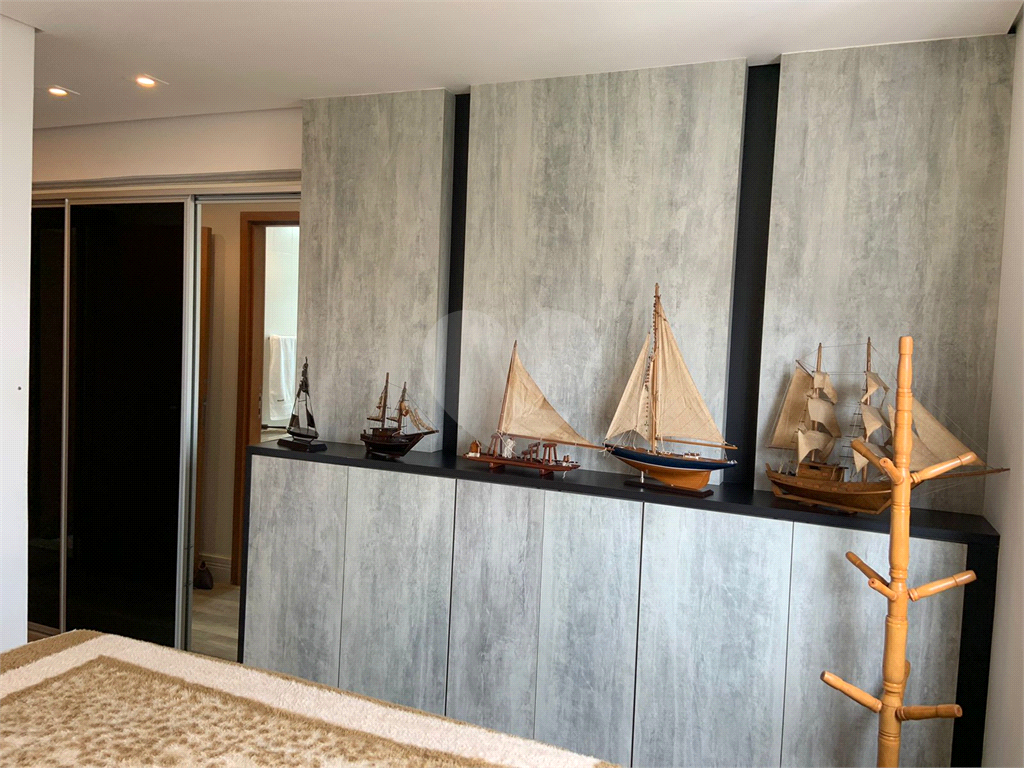 Apartamento para venda com locação compra para investimento na Vila Andrade de Porteira Fechada!