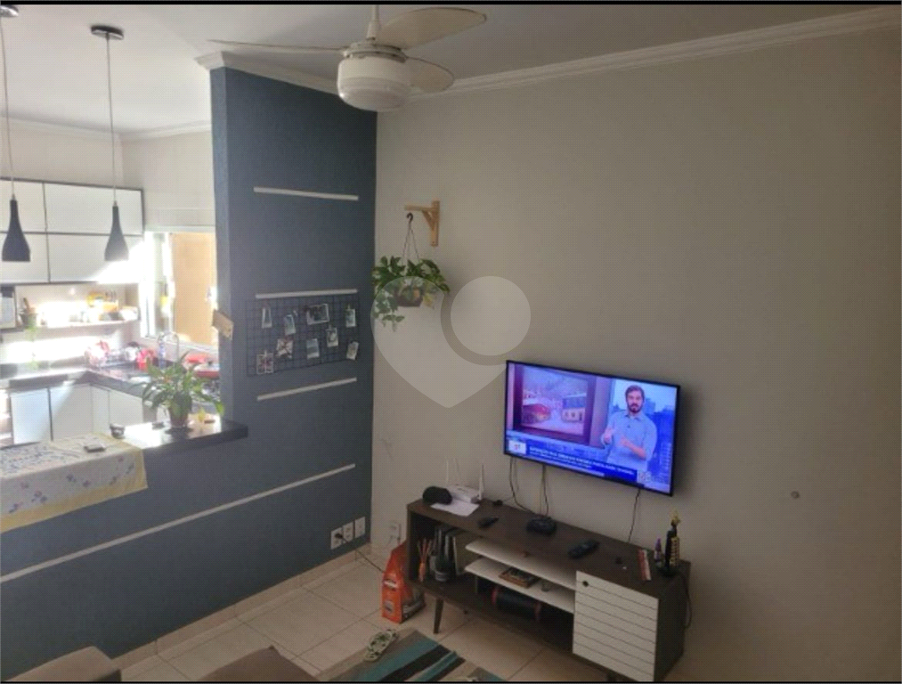 Casa à venda com 2 quartos, 100m² - Foto 2