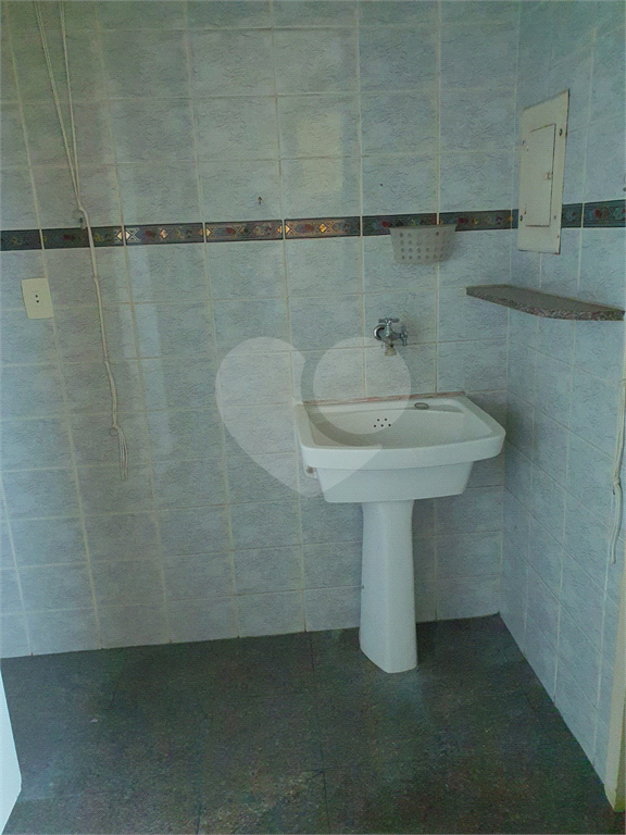 APARTAMENTO em CAMPO BELO