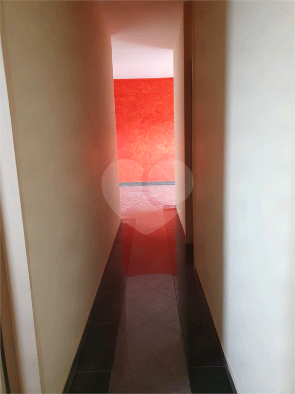 APARTAMENTO em CAMPO BELO