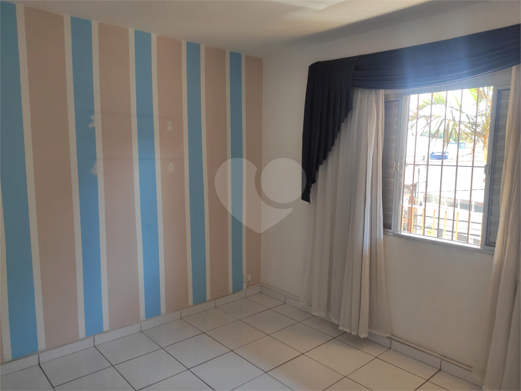 Casa à venda com 4 quartos, 180m² - Foto 15