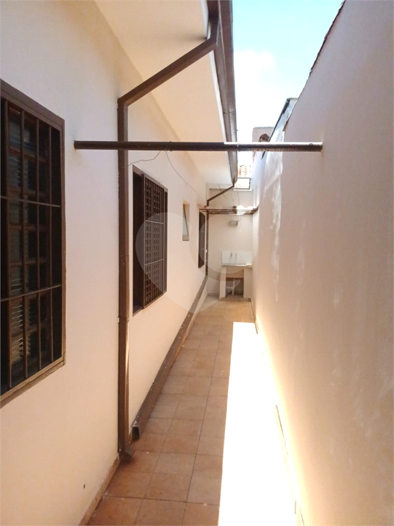 Casa à venda com 2 quartos, 110m² - Foto 11