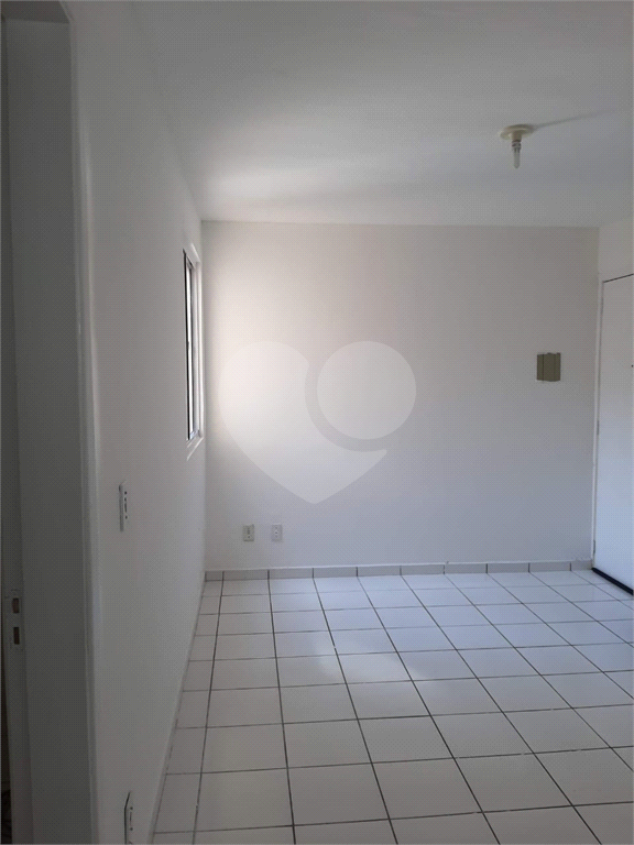 Apartamento à venda com 2 quartos, 47m² - Foto 12