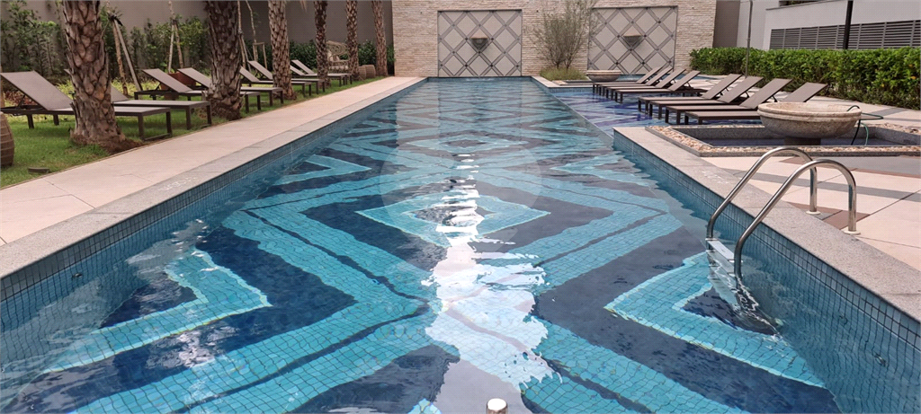 EST[UDIO MOBILIADO PARA LOCAÇÃO NOS JARDINS 