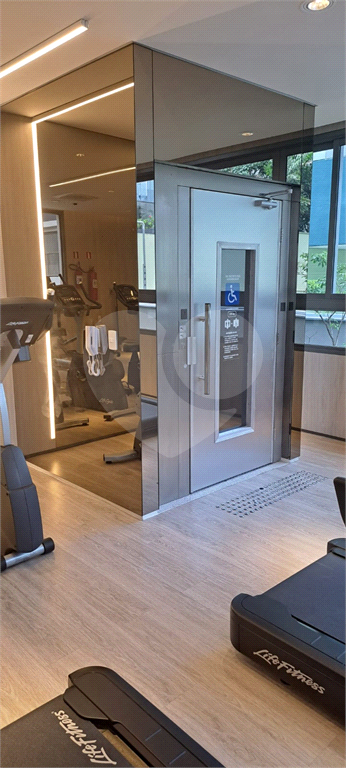 EST[UDIO MOBILIADO PARA LOCAÇÃO NOS JARDINS 