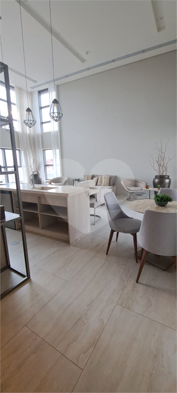 EST[UDIO MOBILIADO PARA LOCAÇÃO NOS JARDINS 