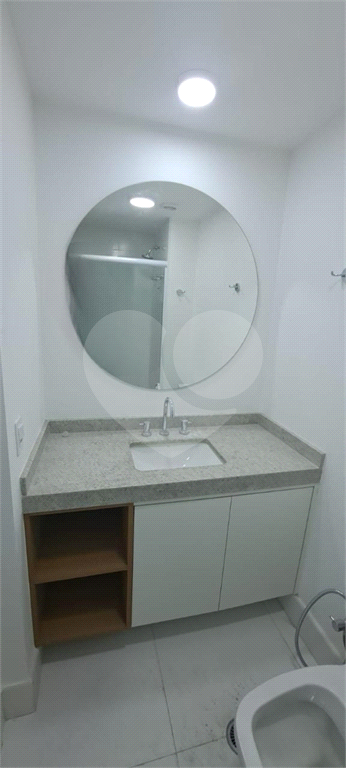 EST[UDIO MOBILIADO PARA LOCAÇÃO NOS JARDINS 