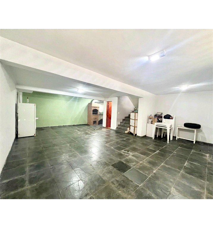 CONDOMÍNIO em CASA VERDE