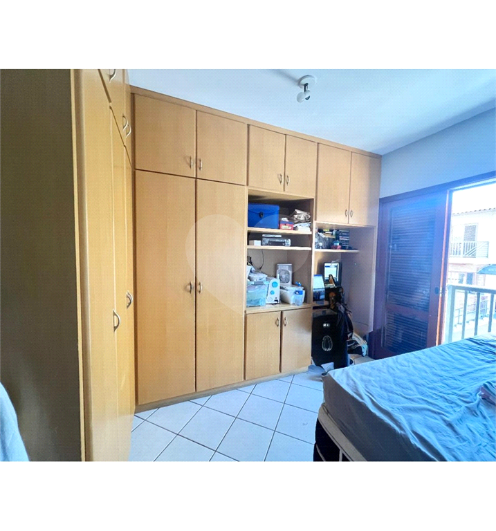 CONDOMÍNIO em CASA VERDE