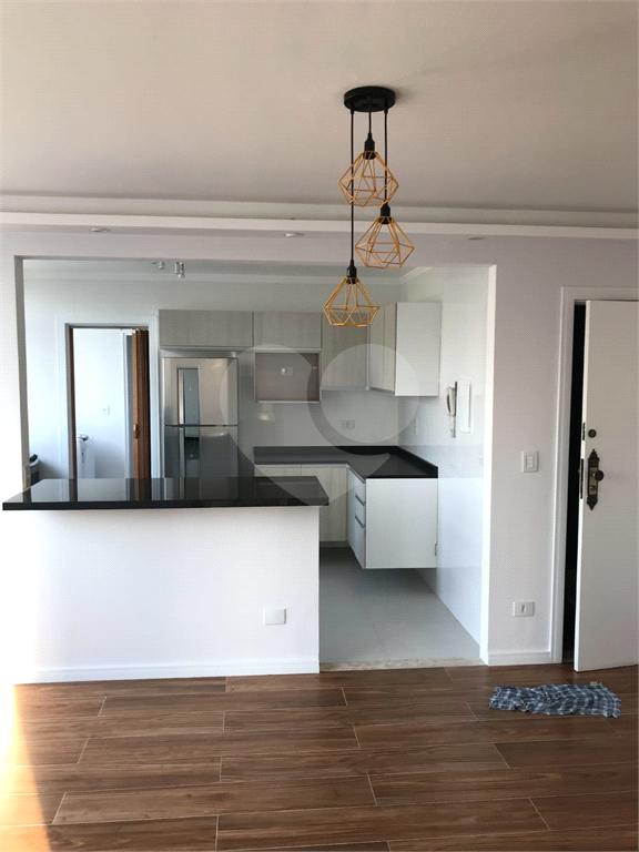 APARTAMENTO em SANTANA