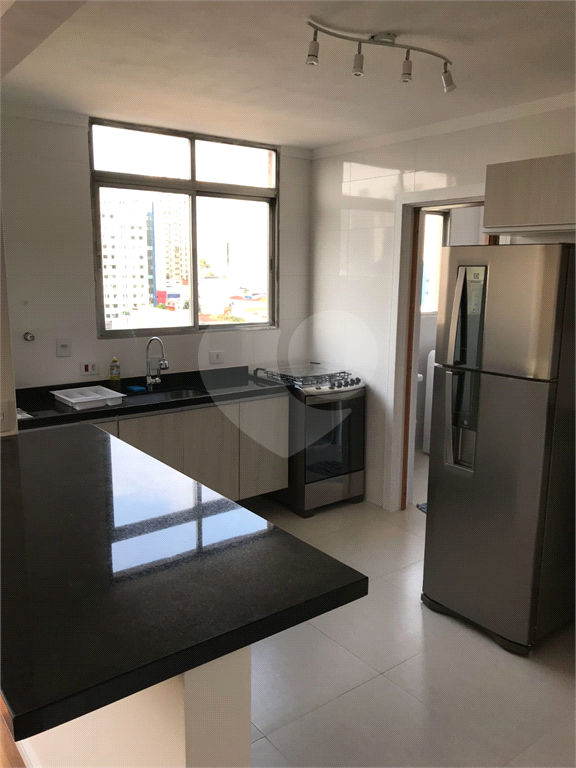 APARTAMENTO em SANTANA
