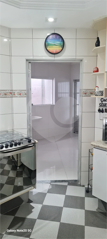 Casa Térrea com 738m² de Terreno e 27 Vagas Próxima ao Bosque Maia - PORTEIRA FECHADA