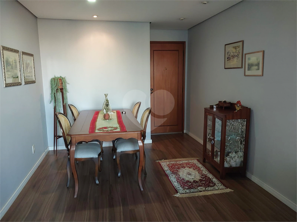 Apartamento à venda com 3 quartos, 100m² - Foto 4