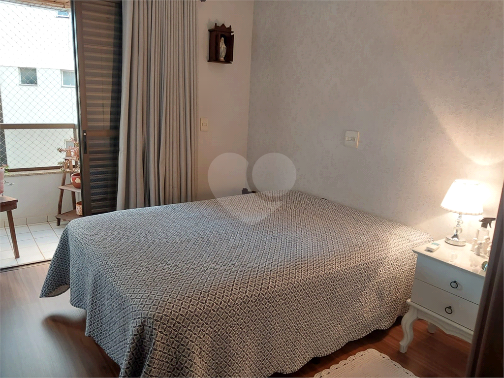 Apartamento à venda com 3 quartos, 100m² - Foto 11