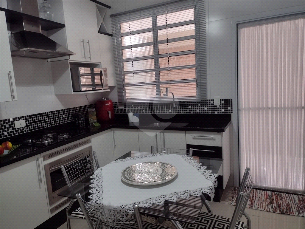 Casa à venda com 3 quartos, 132m² - Foto 14
