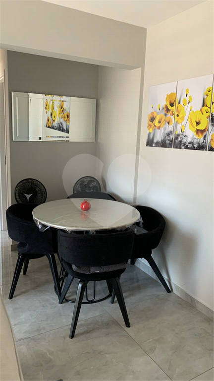 Apartamento de 2 dormitórios (1 suite) na Parada Inglesa. 