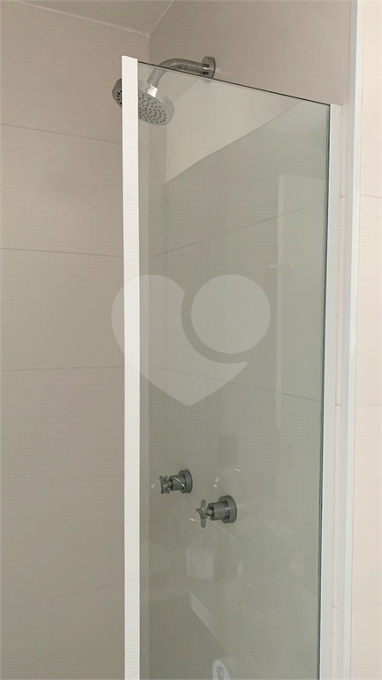 Apartamento de 2 dormitórios (1 suite) na Parada Inglesa. 