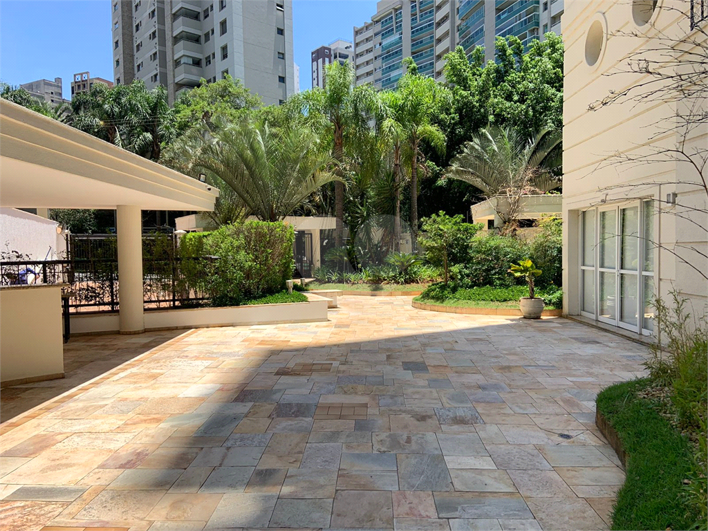 Apartamento a venda para investimento com locação e inquilino