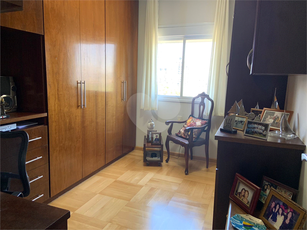 Apartamento a venda para investimento com locação e inquilino