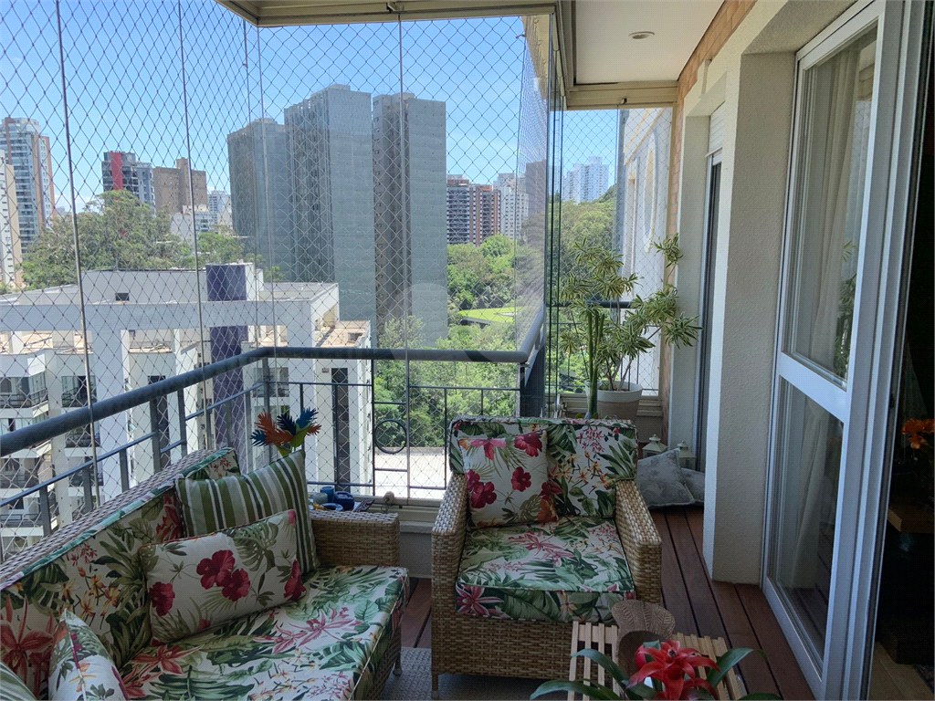 Apartamento a venda para investimento com locação e inquilino