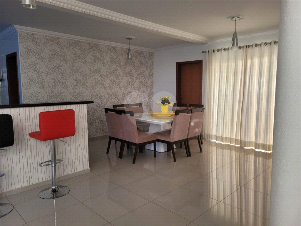 Casa de Condomínio à venda e aluguel com 4 quartos, 330m² - Foto 32