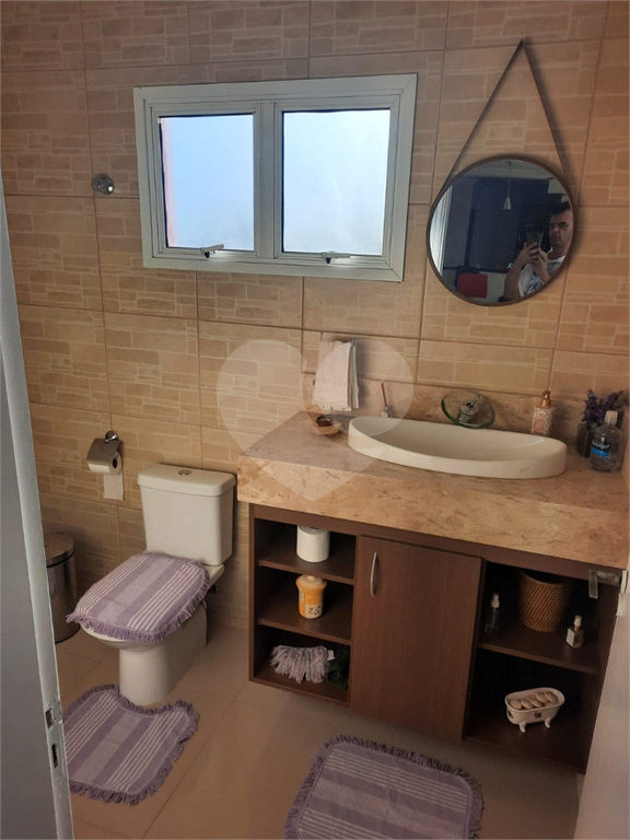 Casa de Condomínio à venda e aluguel com 4 quartos, 330m² - Foto 31