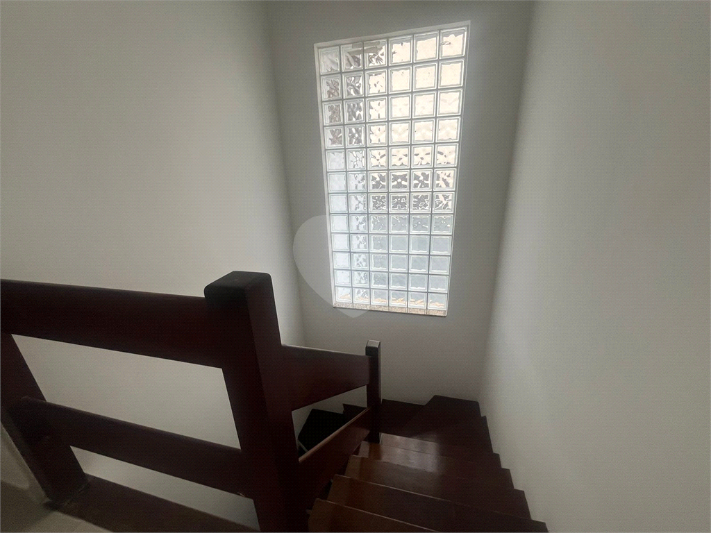 Sobrado  no Tremembé  com 3 dormitórios sendo 1 suíte e 3 vagas 