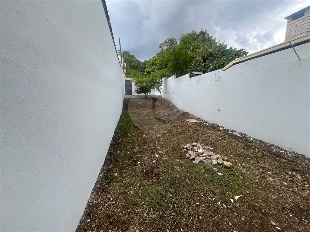 Sobrado  no Tremembé  com 3 dormitórios sendo 1 suíte e 3 vagas 