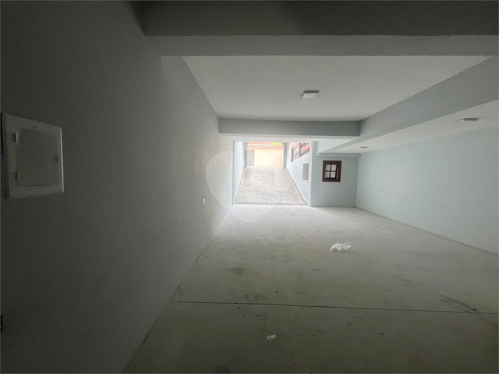 Sobrado  no Tremembé  com 3 dormitórios sendo 1 suíte e 3 vagas 