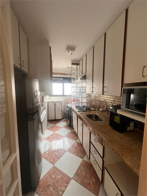 APARTAMENTO em SANTANA