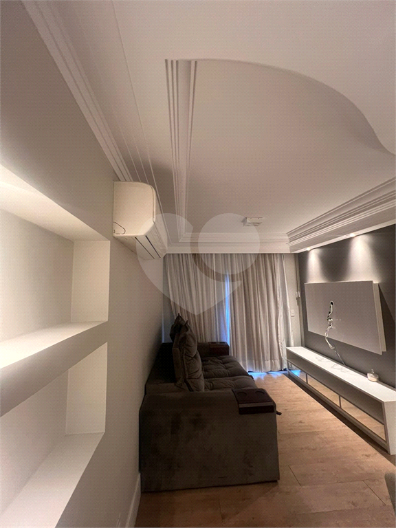 APARTAMENTO em SANTANA