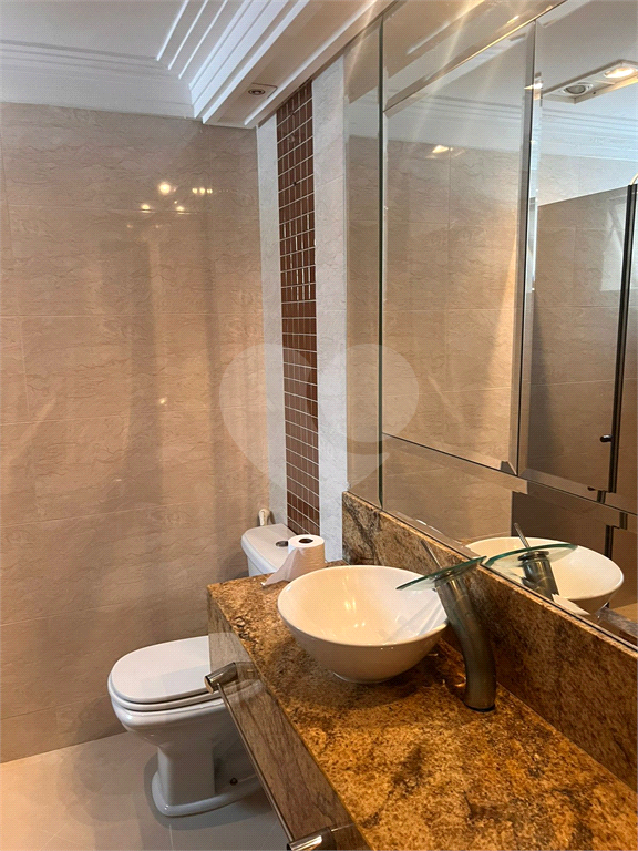 APARTAMENTO em SANTANA