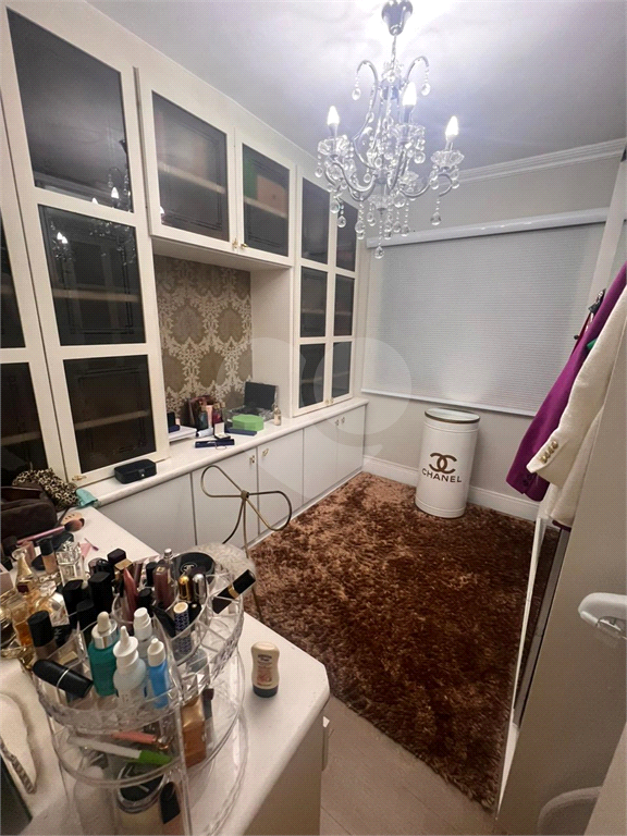 APARTAMENTO em SANTANA