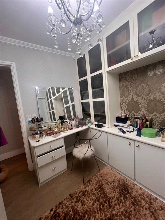 APARTAMENTO em SANTANA