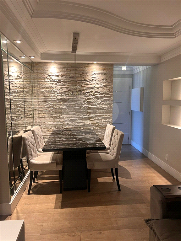 APARTAMENTO em SANTANA