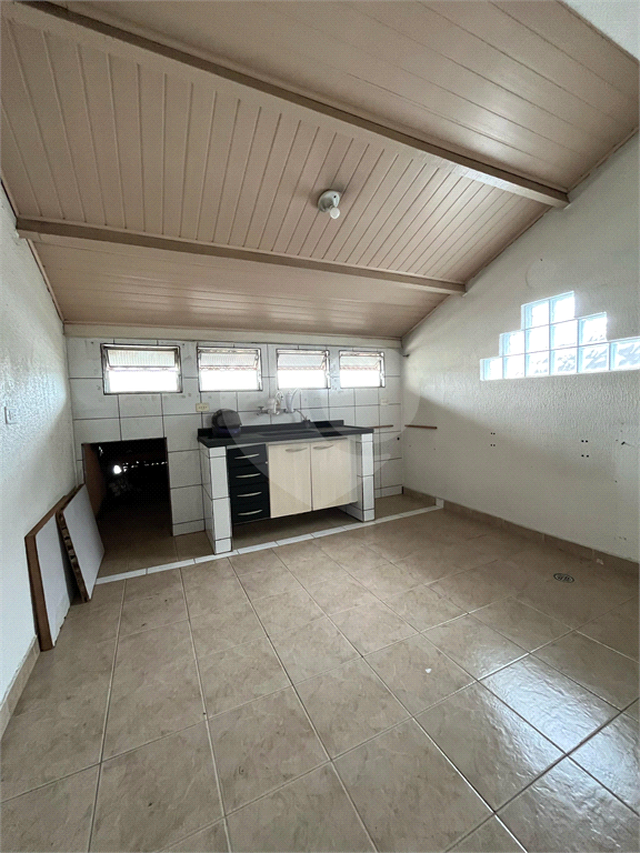 Casa a venda em Guarulhos.