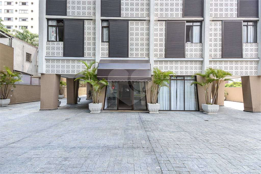 Apartamento para venda com 2 dormitórios 2 banheiros no Paraíso São Paulo - SP