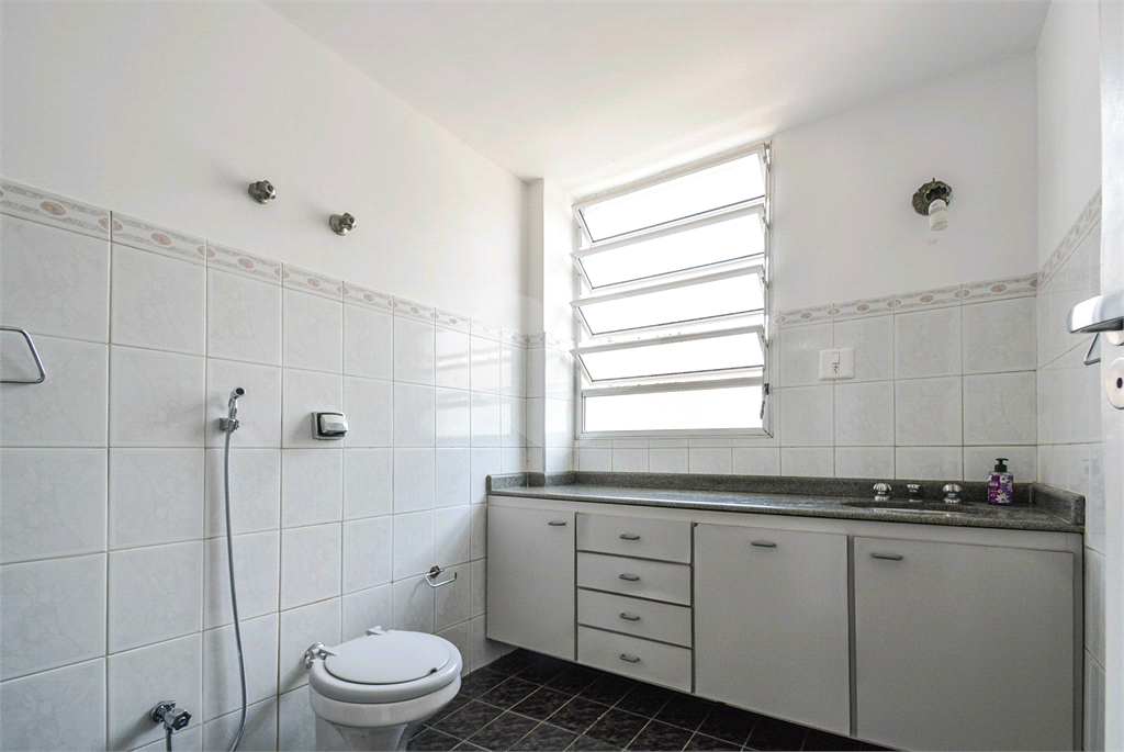 Apartamento para venda com 2 dormitórios 2 banheiros no Paraíso São Paulo - SP