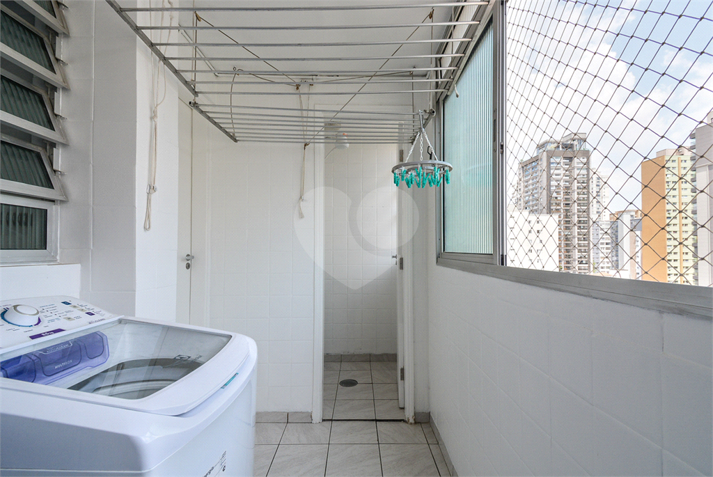 Apartamento para venda com 2 dormitórios 2 banheiros no Paraíso São Paulo - SP