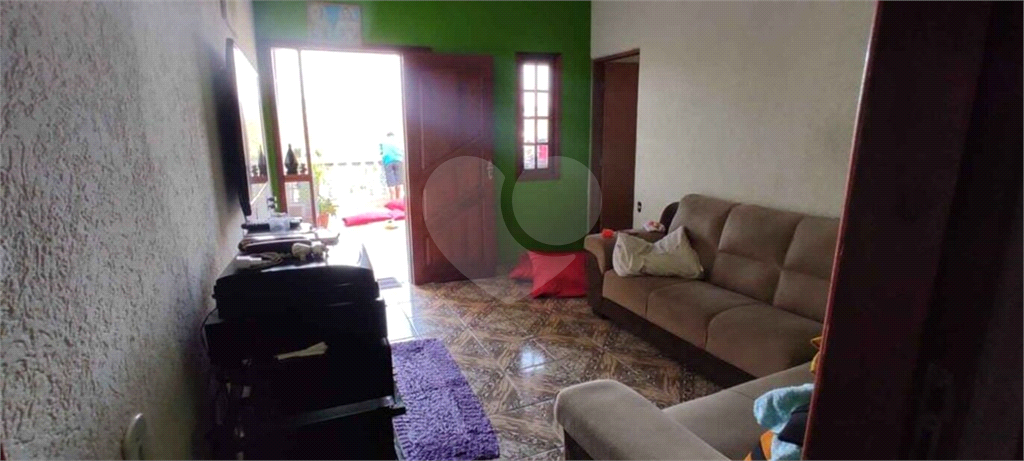 Sobrado à venda com 4 quartos, 126m² - Foto 1