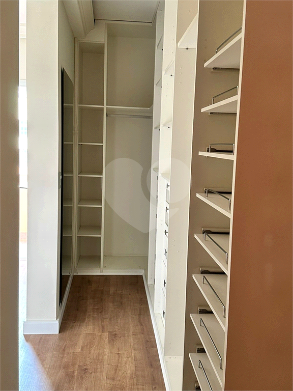 Sobrado à venda com 3 quartos, 348m² - Foto 11